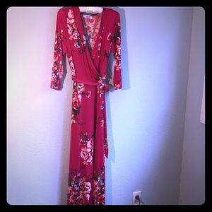Red Floral Print Maxi Dress, M